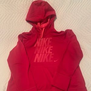 Women’s Nike sweatshirt